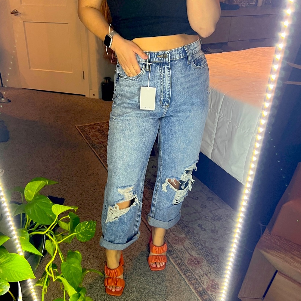 SNEAK PEAK JEANS